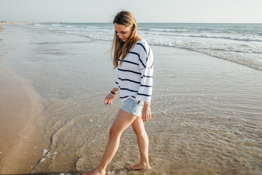 sesion-de-pareja-en-la-playa